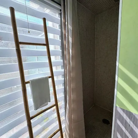 Siena - 6 Personnes Avec Terrasse Et Jacuzzi Plein Coeur Centre-ville Quartier Du Port De Apartamento *