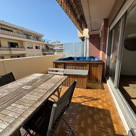 Siena - 6 Personnes Avec Terrasse Et Jacuzzi Plein Coeur Centre-ville Quartier Du Port De Apartamento Niza